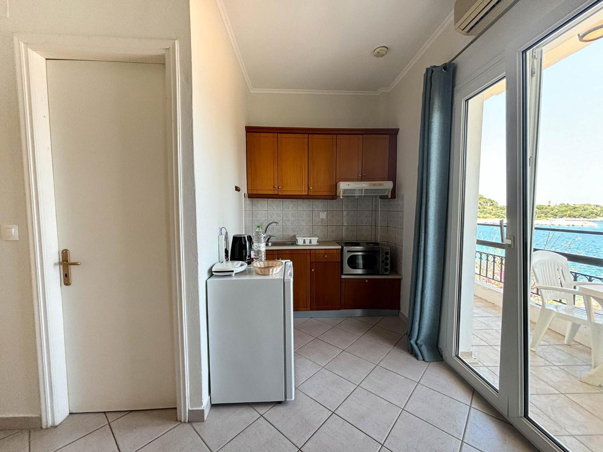 Imerolia Studios Kassiopi Exteriör bild
